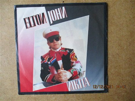 a4328 elton john - nikita - 0