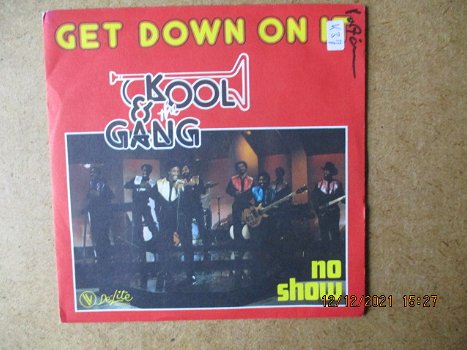 a4368 kool and the gang - get down on it - 0