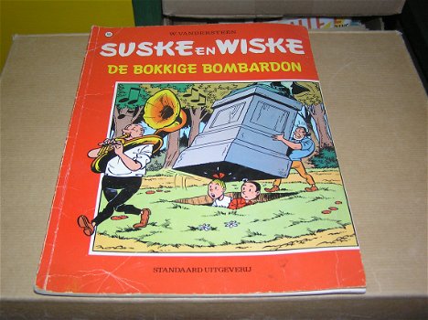 Suske en Wiske 160 - De bokkige bombardon - 0