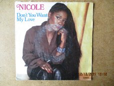 a4443 nicole - dont you want my love