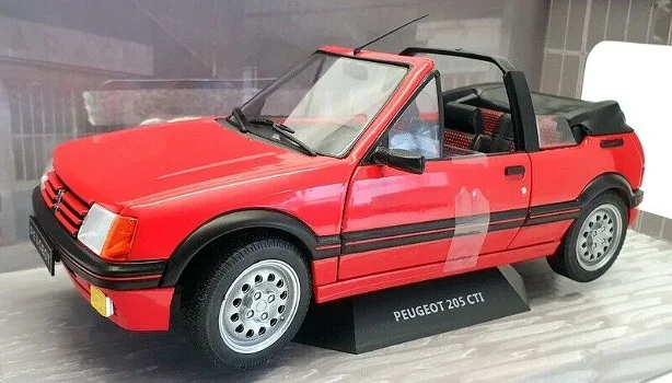 1:18 Solido 1989 Peugeot 205 CTI Cabriolet rood - 0