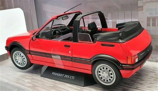 1:18 Solido 1989 Peugeot 205 CTI Cabriolet rood - 1