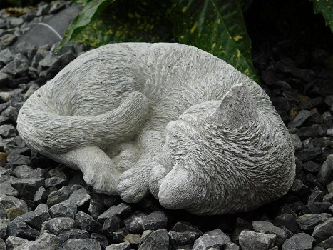 Slapende kat , poes, stenen dierenfiguur ,kat ,poes - 6