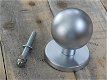 Vaste deurknop in geborsteld nikkel , deurknop ,knop - 2 - Thumbnail