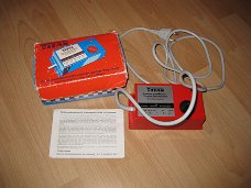 Transformator Titan 14 Volt - 1,5 Ampere rood in doos