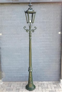 Klassieke lantaarn Barcelona , buitenlamp ,alu groen, 275cm - 0