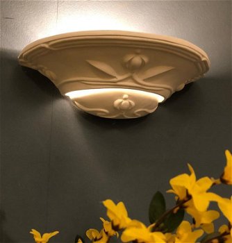 Mooie strakke wandlamp in terracotta steen, art nouveau - 0