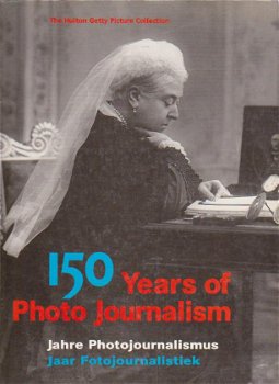 150 Years of Photo Journalism 3 talig Engels Duits en Nederlands - 0