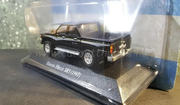 Toyota Hilux SR5 1997 zwart 1:43 Atlas - 2