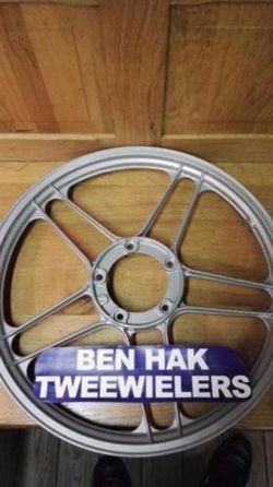 Sterwiel Voorwiel Puch Maxi Origineel NIEUW Wiel Velg
