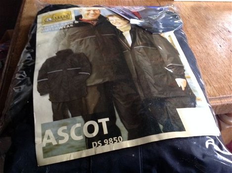 Anuy Ascot regenpak - Een functioneel regenpak voor volwassenen in trendy uitvoering. - 0