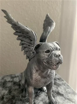 Bulldog beeld met vleugels in brons of zilver op urn als set - 6