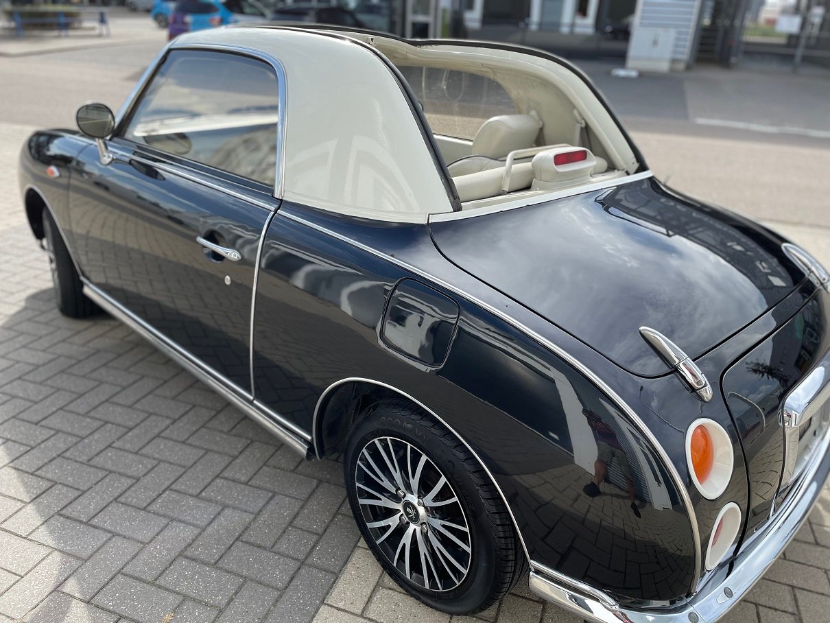 Hele leuke Nissan Figaro in zwart Metallic - Afbeelding 4