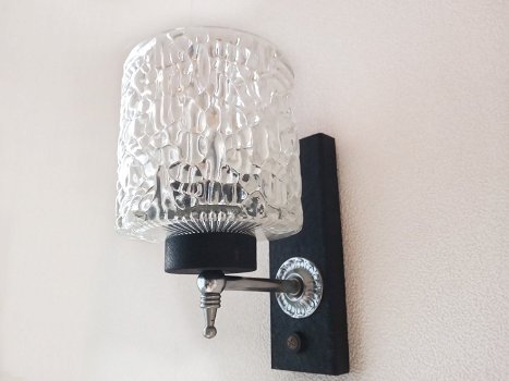 Vintage wandlampje met geribbeld glas - 2