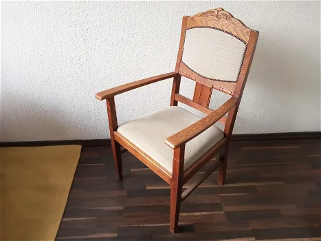 Sierlijke antieke stoel - 0