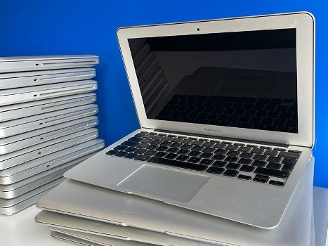 PARTIJ!! Apple Macbook Air / Pro Repair deals - 0