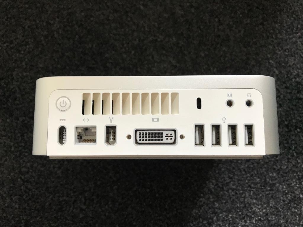 Mac Mini 2,1 Intel Core 2 Duo YM8102JTYL2 met 2 Ghz en 15 Inch Samsung Lcd Enz. - Afbeelding 3