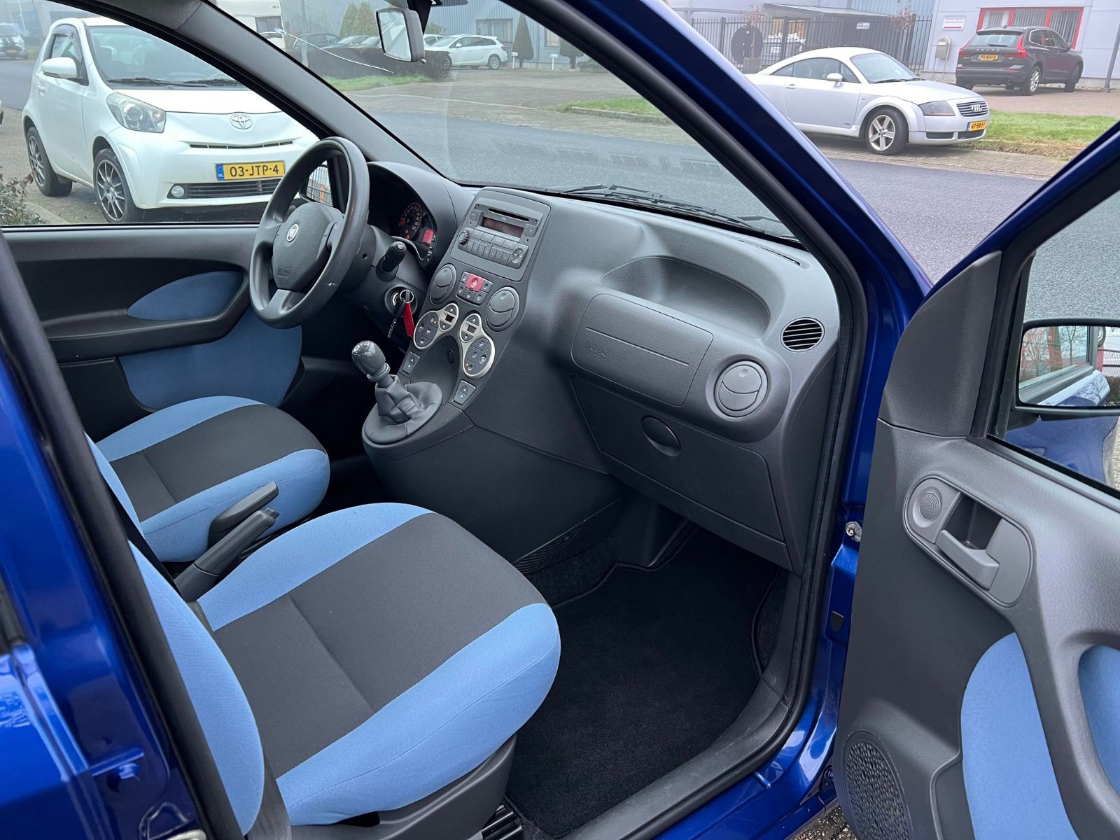 Fiat Panda 1.2 44KW 60PK 2008 Blauw,NapApk,€2995.- - Afbeelding 5