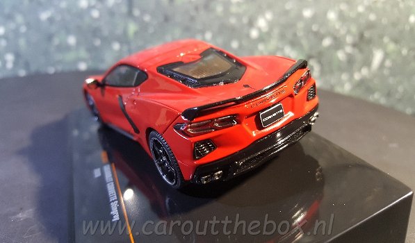 Corvette C8 2020 rood 1/43 Ixo V572 - 2