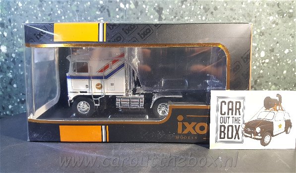 Kenworth K100 Aerodyne wit 1/43 Ixo V582 - 4