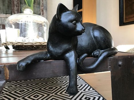 1 sculptuur kat uit Polystein - 3