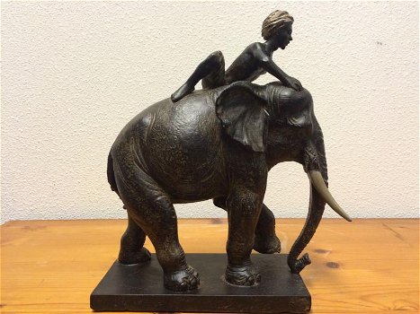 1 Skulptur olifant met ruiter, Polystein - 3