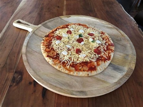 dienblad-pizza met handvat, rustiek dienblad gemaakt - 0