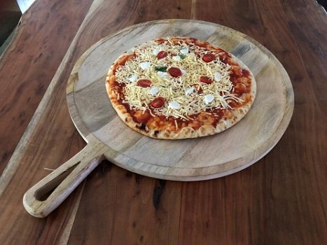 dienblad-pizza met handvat, rustiek dienblad gemaakt - 3