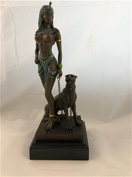 Een bronzen beeld van Cleopatra met PANTHER , green - 0