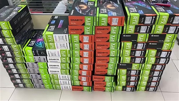 GeForce RTX 3090, RTX 3080, RTX 3080 Ti, RTX 3070, RTX 3070 Ti, - 0