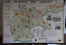 Schoolkaart van "Die aktuelle Landkarte geteiltes Deutschland".