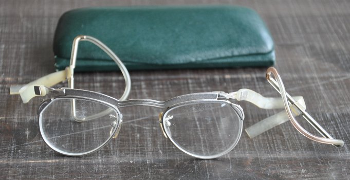 Nederlandse militaire defensie dienst bril met brillenkoker - 0