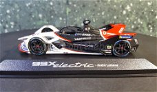 Porsche 99X Electric #18 1:43 Minichamps