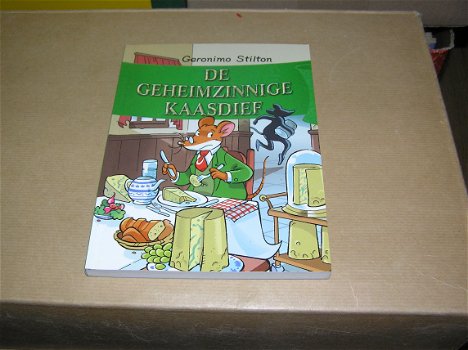 De geheimzinnige kaasdief-Geronimo Stilton 22 - 0