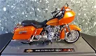 Harley Davidson FLTR road glide oranje 1:18 Maisto MA194 - 0 - Thumbnail