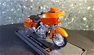 Harley Davidson FLTR road glide oranje 1:18 Maisto MA194 - 1 - Thumbnail