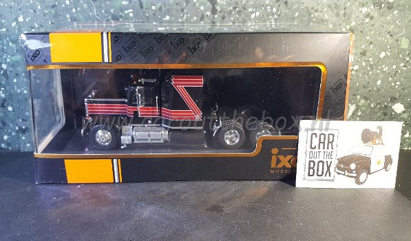 GMC General 1980 zwart/rood 1/43 Ixo V606 - 4