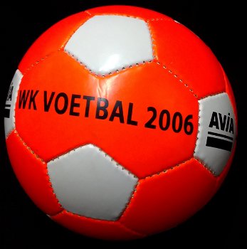 Voetbal WK 2006, Avia, mt 5, 410-435 gr. Nieuw, opblaasbaar - 1