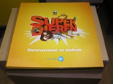 Superdieren met alle verzamelkaartjes.