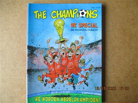 adv5476 the champions wk special - 0