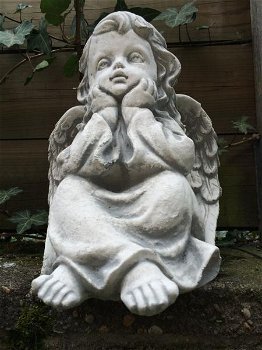 Engel zittend vol steen, mooi in detail , beeld , engel - 4