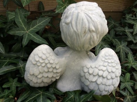 Kleine zittende Engel uit vol steen,graf Accessoires , lief - 5