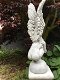 Knielende Engel met vleugels omhoog,stenen beeld-engel - 7 - Thumbnail