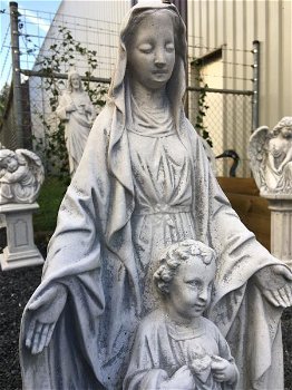 Maria met kind, vol steen-Here Jezus-beeld , tuin - 0