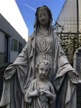 Maria met kind, vol steen-Here Jezus-beeld , tuin - 4