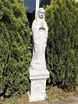 Moeder Maria Mother Mary, groot beeld-sokkel, stenen - 0