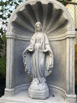Mooi Mariabeeld vol steen-bidkapel vol steen-graf, kappel - 6