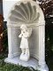 Mooi staand engelbeeld vol steen in bidkapel-graf-tuin - 2 - Thumbnail