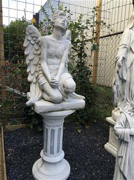 Uniek Engelbeeld, knielende grote Engel,tuin , beeld deco - 3