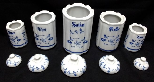 5 porcelein potten,3 maten,wit met blauw bloemmotief,zgan - 2